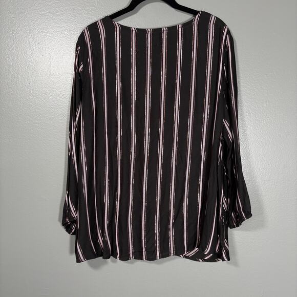 Dressbarn NWT Women's Black Metallic Stripe Tie Front Boho Glam Top - Size XLP - Picture 6 of 6